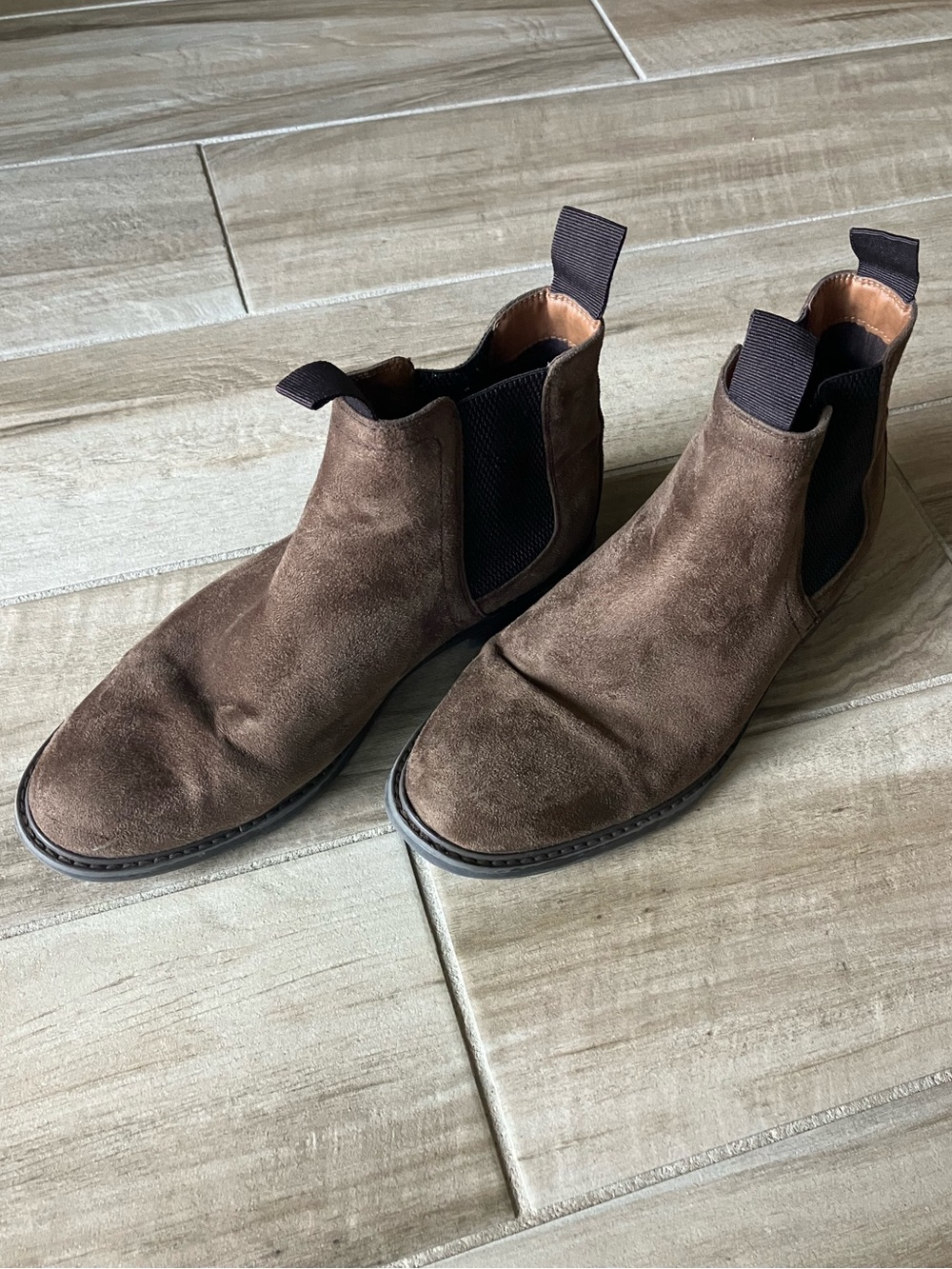 Men's Brown Suede Chelsea Boots - Size 7.5